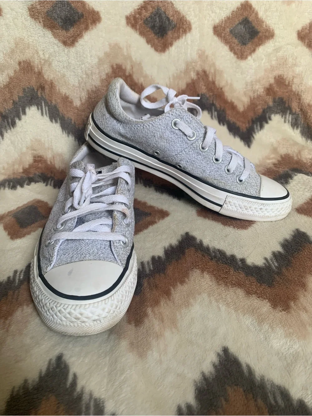 Converse Chuck Taylor All Star Madison Women's Size 7 Gray Low Top Shoes 549700F